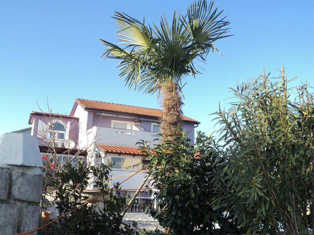 Villa Lory Krk Krk Town Exterior photo
